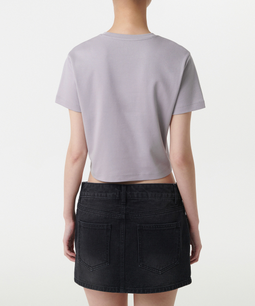 MUSINSA STANDARD WOMAN（ムシンサスタンダードウーマン）の「ウィメンズクルーネッククロップTシャツ[パープルグレー]（Tシャツ/カットソー・レディース・その他・LARGE/MEDIUM/SMALL/X-SMALL/X-LARGE）」の3枚目の写真