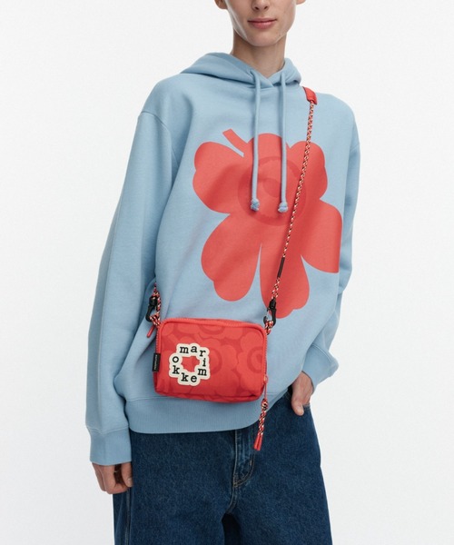 marimekko(マリメッコ)の「【kioski】Iloisa Mini Unikko / shoulder bag(ショルダーバッグ・レディース・ブラック/レッド・FREE)」の1枚目の写真