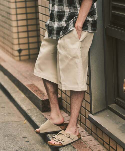 Dickies(ディッキーズ)の「Dickies 417別注 2タックショーツ(その他パンツ・メンズ・ブラウン/チャコールグレー/アイボリー・34/32/36)」の5枚目の写真
