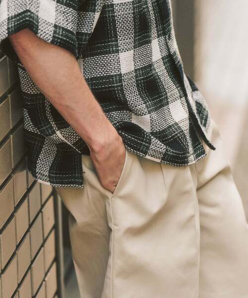 Dickies(ディッキーズ)の「Dickies 417別注 2タックショーツ(その他パンツ・メンズ・ブラウン/チャコールグレー/アイボリー・34/32/36)」の9枚目の写真