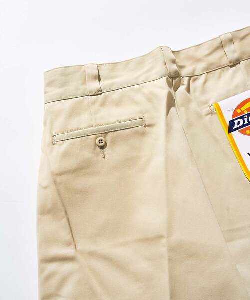 Dickies(ディッキーズ)の「Dickies 417別注 2タックショーツ(その他パンツ・メンズ・ブラウン/チャコールグレー/アイボリー・34/32/36)」の13枚目の写真