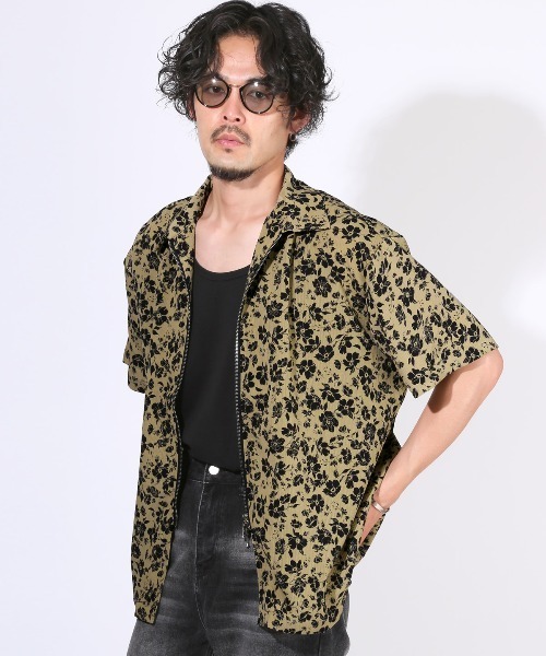 LUXSTYLE(ラグスタイル)の「花柄ジップ半袖シャツ(シャツ/ブラウス・メンズ・ホワイト・M)」の5枚目の写真