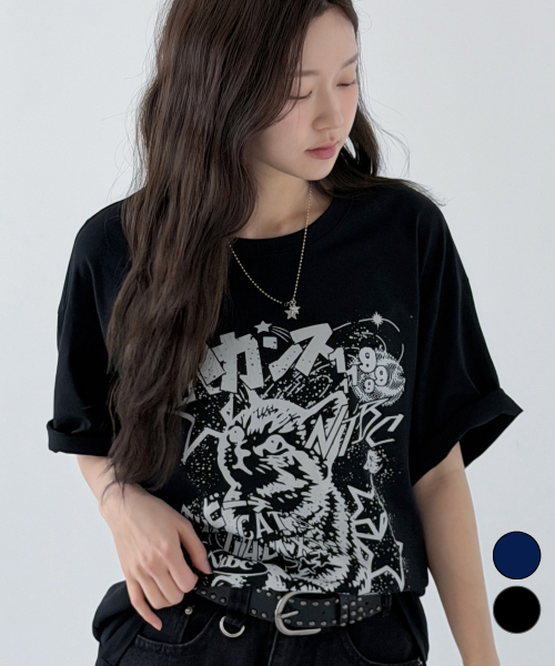 NTBC(エヌティービーシー)の「ギャラクシーキャットオーバーサイズ半袖Tシャツ_2COLOR(Tシャツ/カットソー・レディース・ネイビー/ブラック・MEDIUM/LARGE/X-LARGE)」の3枚目の写真