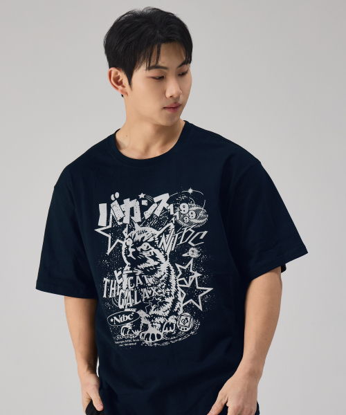 NTBC(エヌティービーシー)の「ギャラクシーキャットオーバーサイズ半袖Tシャツ_2COLOR(Tシャツ/カットソー・レディース・ネイビー/ブラック・MEDIUM/LARGE/X-LARGE)」の10枚目の写真