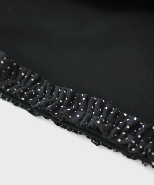MASMARULEZ APPAREL(マスマルールズ アパレル)の「Layered Dot Ruffle Long Sleeve_Black(Tシャツ/カットソー・レディース・ブラック・ONE SIZE)」の3枚目の写真