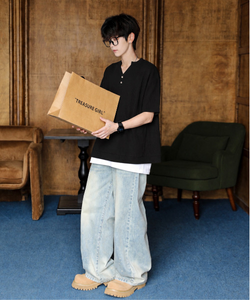 neos（ネオス）の「【neos】ワッフル ヘンリーネック Tシャツ メンズ レディース 半袖 ビッグシルエット オーバーサイズ サーマル カットソー 無地 ユニセックス 韓国ファッション 夏服（Tシャツ/カットソー・メンズ・ブラック/ベージュ/ホワイト/カーキ・MEDIUM/X-LARGE/LARGE）」の11枚目の写真