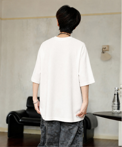 neos（ネオス）の「【neos】ワッフル ヘンリーネック Tシャツ メンズ レディース 半袖 ビッグシルエット オーバーサイズ サーマル カットソー 無地 ユニセックス 韓国ファッション 夏服（Tシャツ/カットソー・メンズ・ブラック/ベージュ/ホワイト/カーキ・MEDIUM/X-LARGE/LARGE）」の13枚目の写真