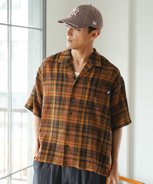 BAYFLOW(ベイフロー)の「エアライトリネンチェックシャツ(シャツ/ブラウス・メンズ・ブラウン/ブルー・MEDIUM/LARGE)」の1枚目の写真
