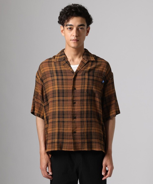 BAYFLOW(ベイフロー)の「エアライトリネンチェックシャツ(シャツ/ブラウス・メンズ・ブラウン/ブルー・MEDIUM/LARGE)」の4枚目の写真