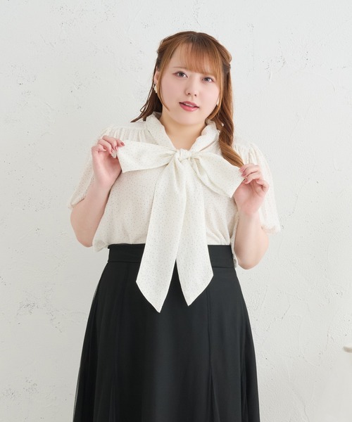 Louiosy(ルオシー)の「【Louiosy】【大きいサイズ】シアーボウタイブラウス(シャツ/ブラウス・レディース・ライトブルー/オフホワイト/ミント/ホワイト系その他・LL/3L/4L)」の18枚目の写真