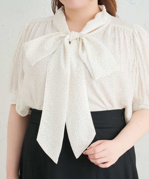 Louiosy(ルオシー)の「【Louiosy】【大きいサイズ】シアーボウタイブラウス(シャツ/ブラウス・レディース・ライトブルー/オフホワイト/ミント/ホワイト系その他・LL/3L/4L)」の9枚目の写真