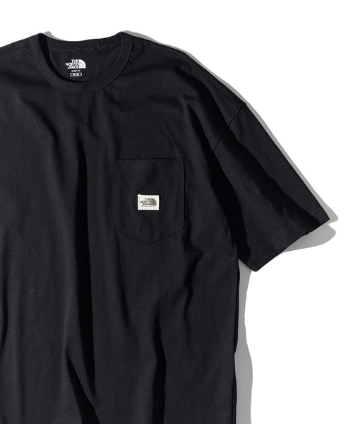 THE NORTH FACE(ザノースフェイス)の「【THE NORTH FACE】胸ポケロゴTシャツ POCKET S/S R/TEE(Tシャツ/カットソー・レディース・ホワイト/ブラック・S/M/L/XL/XXL)」の1枚目の写真