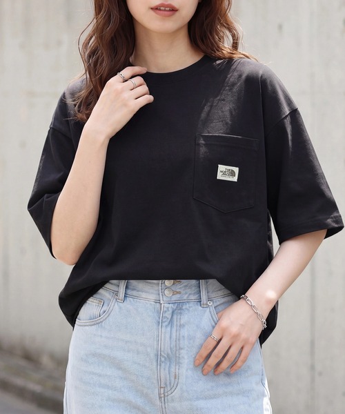 THE NORTH FACE(ザノースフェイス)の「【THE NORTH FACE】胸ポケロゴTシャツ POCKET S/S R/TEE(Tシャツ/カットソー・レディース・ホワイト/ブラック・S/M/L/XL/XXL)」の14枚目の写真