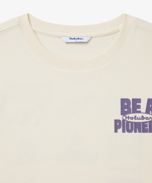 HOLUBAR(ホルバー)の「Backpacking Graphic T Shirt Off White(Tシャツ/カットソー・メンズ・その他・MEDIUM/LARGE/X-LARGE)」の3枚目の写真