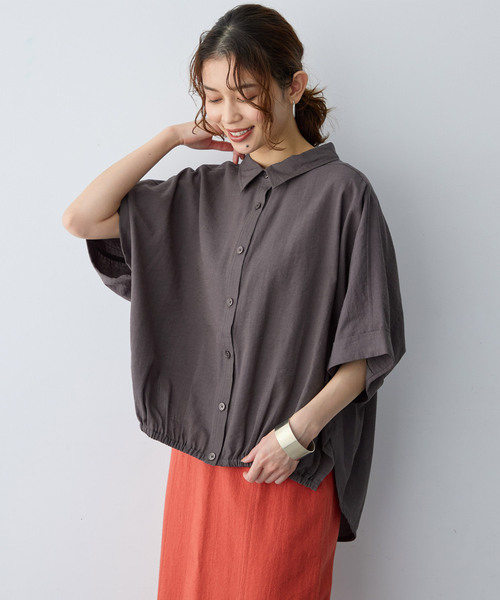 anyfee(エニフィー)の「【anyfee/大きいサイズ】裾ゴム入りイレヘムシャツブルゾン(シャツ/ブラウス・レディース・ベージュ/レンガ/チャコール・LL/4L/5L/3L)」の15枚目の写真