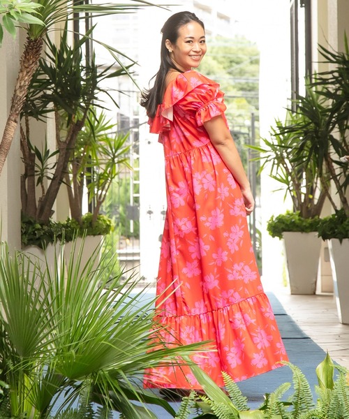 Maunaloa(マウナロア)の「【Maunaloa】クラシカルムームーワンピース(ワンピース・レディース・レッド/ターコイズブルー/ピンク・FREE)」の12枚目の写真