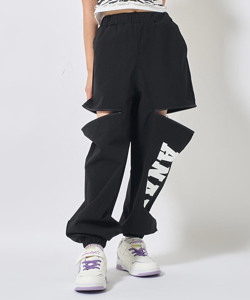 ANAP kids(アナップキッズ)の「サイドジップ ジョガーパンツ(その他パンツ・キッズ・カーキ/ブラック/ラベンダー・110/130/120)」の2枚目の写真