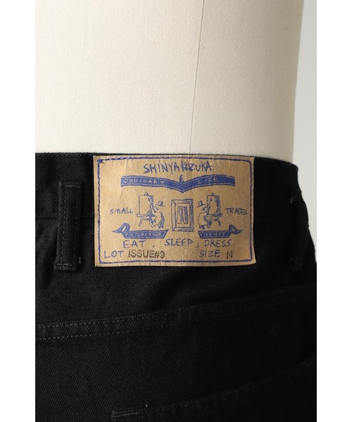 SHINYAKOZUKA(シンヤコヅカ)の「ordinary city baggy(ISSUE#9)(デニムパンツ・メンズ・ブラック/インディゴブルー・SMALL/MEDIUM/LARGE/X-SMALL)」の4枚目の写真