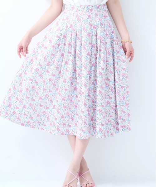 Chesty（チェスティー）の「リバティプリントスカート（スカート・レディース・グレー/ピンク・0/1）」の4枚目の写真