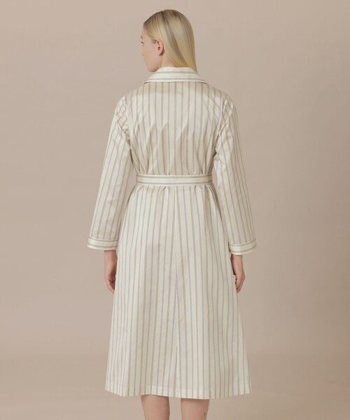 MACKINTOSH LONDON(マッキントッシュ ロンドン)の「【WEB・一部店舗限定】ポリエステルシルクストライプコートドレス(トレンチコート・レディース・ブルー・38)」の8枚目の写真