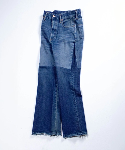 Sanca(サンカ)の「【AUTHEN】オーセン/ CIRCULAR DENIM FLARE LEG-REBUILD(レディース)(デニムパンツ・レディース・ブルー系その他・25inch/23inch/27inch)」の1枚目の写真