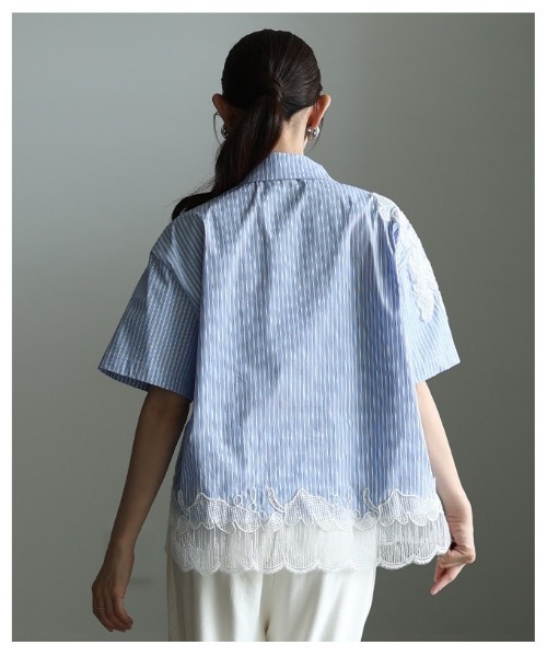Sawa a la mode(サワアラモード)の「花モチーフレースアシンメトリーブラウス(シャツ/ブラウス・レディース・ブルー/ブラック・FREE)」の12枚目の写真
