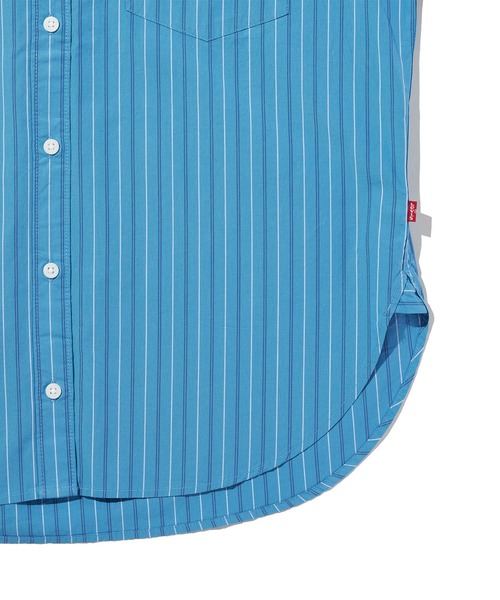 Levi's(リーバイス)の「Levi's/リーバイス ハーリー ボーイフレンドシャツ(シャツ/ブラウス・レディース・ブルー・XS/S/M)」の8枚目の写真