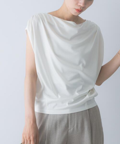 URBAN RESEARCH ROSSO WOMEN(アーバンリサーチ ロッソ)の「トリアセ混ドレープネックカットソー(Tシャツ/カットソー・レディース・オフホワイト/ブラウン・FREE)」の4枚目の写真