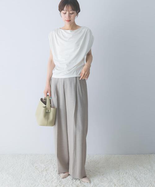 URBAN RESEARCH ROSSO WOMEN(アーバンリサーチ ロッソ)の「トリアセ混ドレープネックカットソー(Tシャツ/カットソー・レディース・オフホワイト/ブラウン・FREE)」の7枚目の写真