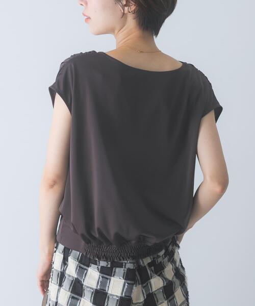 URBAN RESEARCH ROSSO WOMEN(アーバンリサーチ ロッソ)の「トリアセ混ドレープネックカットソー(Tシャツ/カットソー・レディース・オフホワイト/ブラウン・FREE)」の12枚目の写真