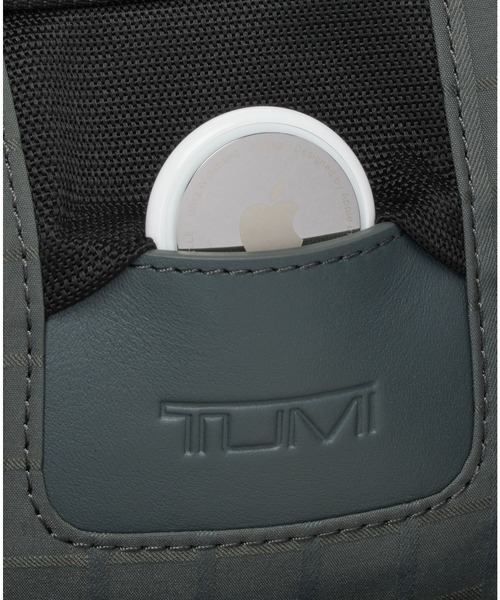 TUMI(トゥミ)の「TUMI AXIS ミディアム・スリング(ボディバッグ/ウエストポーチ・メンズ・ブラック系その他・FREE)」の8枚目の写真