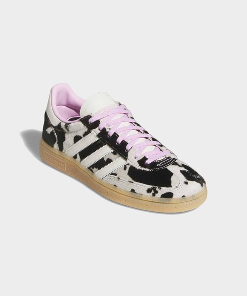 adidas(アディダス)の「ハンドボール スペツィアル / HANDBALL SPEZIAL / アディダスオリジナルス adidas Originals(スニーカー・レディース・ホワイト×ブラック・22.0cm/22.5cm/23.0cm/23.5cm/24.0cm/24.5cm/25.0cm/25.5cm/26.0cm/26.5cm/27.0cm/27.5cm/28.0cm/28.5cm/29.0cm)」の4枚目の写真