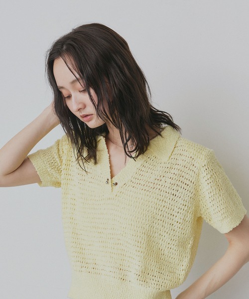 ad thie(アドティエ)の「モチーフ付きデザイン スキッパー ニット(ニット/セーター・レディース・ライトグレー/イエロー/ベージュ/ブラック・FREE)」の6枚目の写真