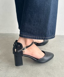 バックリボンストラップ付ヒール