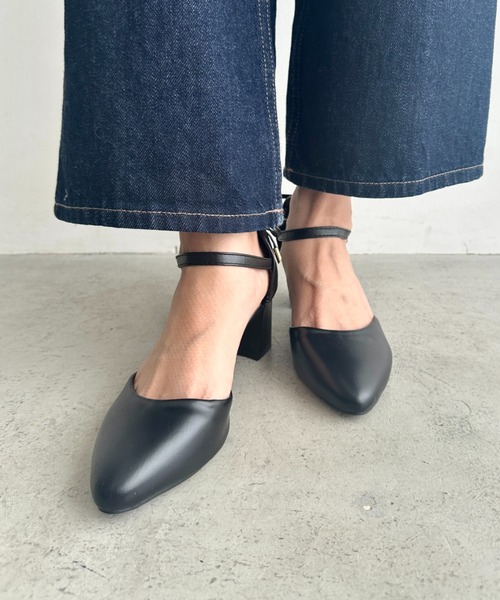 MYMOOD.(マイムード)の「バックリボンストラップ付ヒール(パンプス・レディース・アイボリー/ブラック・23.5cm/24.5cm)」の20枚目の写真