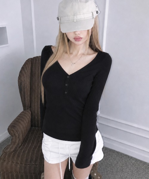 ViViDAY(ビビデー)の「Vネック長袖カットソー(Tシャツ/カットソー・レディース・ブラック/ライトグレー/ホワイト・M)」の8枚目の写真