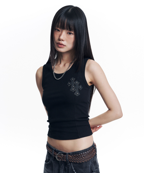 EASY NO EASY(イージーノーイージー)の「クロスレザーパッチスリーブレス - ブラック(Tシャツ/カットソー・レディース・その他・1)」の5枚目の写真