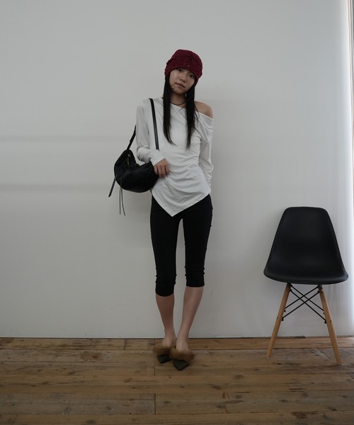 Kotoe（コトエ）の「オフショル アシメドレープカットソー（Tシャツ/カットソー・レディース・ワイン/ホワイト/ブラック・FREE）」の21枚目の写真