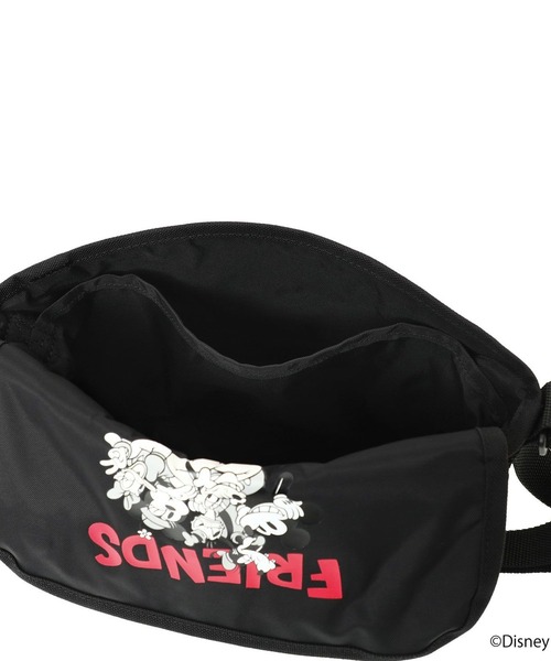 Manhattan Portage(マンハッタンポーテージ)の「Manhattan Portage/マンハッタンポーテージ ショルダーバック "ミッキー&フレンズ コレクション" NYLON MESSENGER BAG(XS)BACK POCKET W/DIVIDER MAGNET/MICKEY/26 MP1603DMMIC26M(ショルダーバッグ・メンズ・ブラック・FREE)」の15枚目の写真