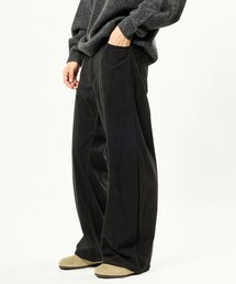 限定展開 コーデュロイ ワイドシルエット カーブパンツ