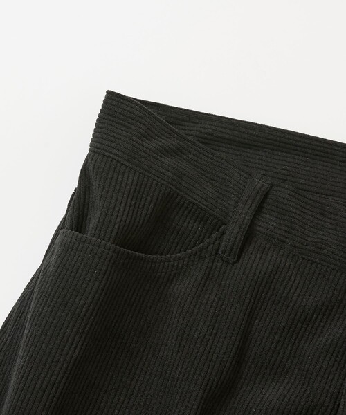 FREAK'S STORE(フリークスストア)の「限定展開 コーデュロイ ワイドシルエット カーブパンツ(その他パンツ・メンズ・ベージュ/ブラウン/チャコールグレー/ブラック・LARGE/MEDIUM/SMALL)」の9枚目の写真