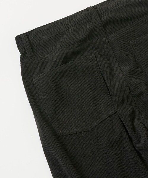 FREAK'S STORE(フリークスストア)の「限定展開 コーデュロイ ワイドシルエット カーブパンツ(その他パンツ・メンズ・ベージュ/ブラウン/チャコールグレー/ブラック・LARGE/MEDIUM/SMALL)」の14枚目の写真