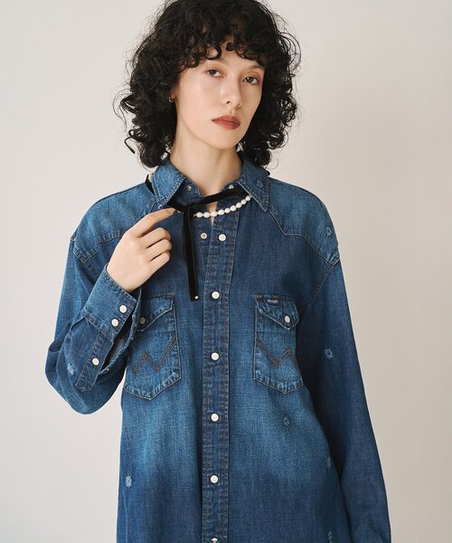Whim Gazette(ウィムガゼット)の「【Wrangler】刺繍デニムシャツ(シャツ/ブラウス・レディース・インディゴブルー/ブルー・FREE)」の7枚目の写真