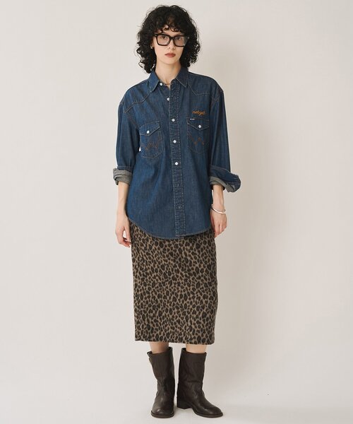 Whim Gazette(ウィムガゼット)の「【Wrangler】刺繍デニムシャツ(シャツ/ブラウス・レディース・インディゴブルー/ブルー・FREE)」の16枚目の写真