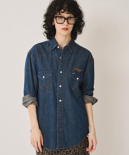 Whim Gazette(ウィムガゼット)の「【Wrangler】刺繍デニムシャツ(シャツ/ブラウス・レディース・インディゴブルー/ブルー・FREE)」の2枚目の写真