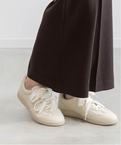 RANDA(ランダ)の「レースデザインダブルリボンスニーカー(スニーカー・レディース・ピンク/アイボリー/ブラウン・LL/M/L/S)」の17枚目の写真