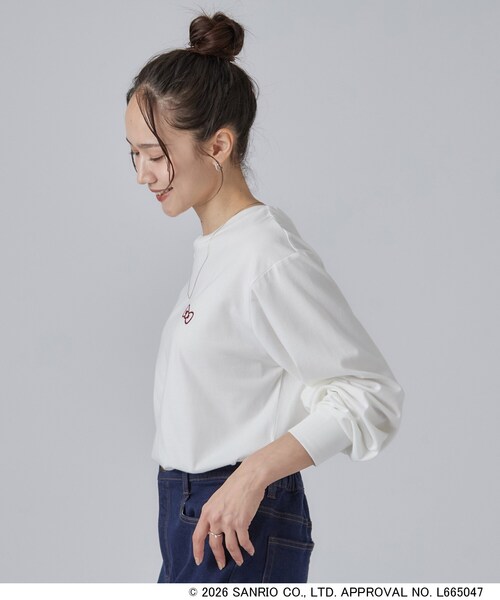 sanrio(サンリオ)の「【HELLO KITTYコラボ】刺繍ロンT(Tシャツ/カットソー・レディース・チャコールグレー/ブラック系/ホワイト系1/ワイン系1・01/02/03/04)」の6枚目の写真