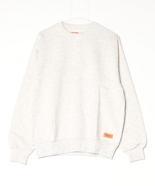UNIVERSAL OVERALL（ユニバーサルオーバーオール）の「【UNIVERSAL OVERALL】T/C SWEAT HENRY NECK / ヘンリーネック（Tシャツ/カットソー・レディース・オートミール/グレー/ブラック・LARGE/X-LARGE/MEDIUM）」の3枚目の写真