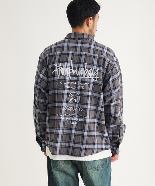 Right-on(ライトオン)の「Philip Lumbang チェックシャツ(シャツ/ブラウス・メンズ・ブラック系1/ブルー系1/チャコールグレー・04/05/06)」の6枚目の写真