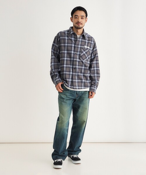 Right-on(ライトオン)の「Philip Lumbang チェックシャツ(シャツ/ブラウス・メンズ・ブラック系1/ブルー系1/チャコールグレー・04/05/06)」の7枚目の写真